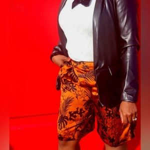 FUTURE COLLECTIVE SHORTS !